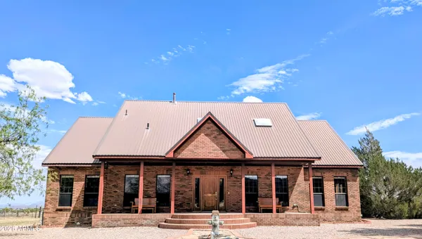 $675,000 | 821 Justin Street, Pearce, AZ 85625