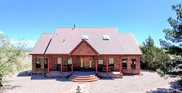 $675,000 | 821 Justin Street, Pearce, AZ 85625