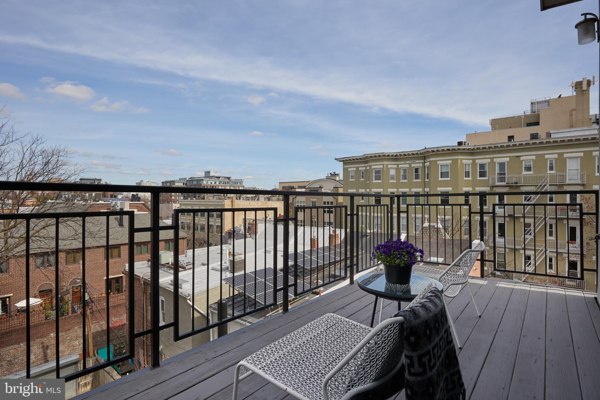 1433 R Street Northwest, Unit 4 Washington, DC 20009 - Photo 38 of 59 ..