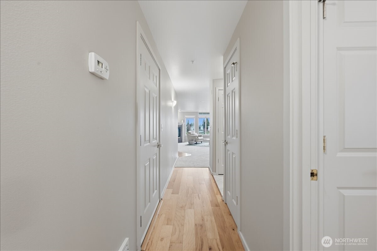 645 Bell Street, Unit 102 Edmonds, WA 98020 - Photo 11 of 23