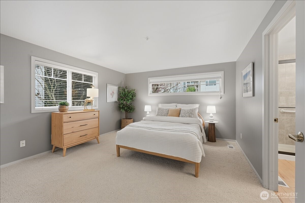 645 Bell Street, Unit 102 Edmonds, WA 98020 - Photo 12 of 23
