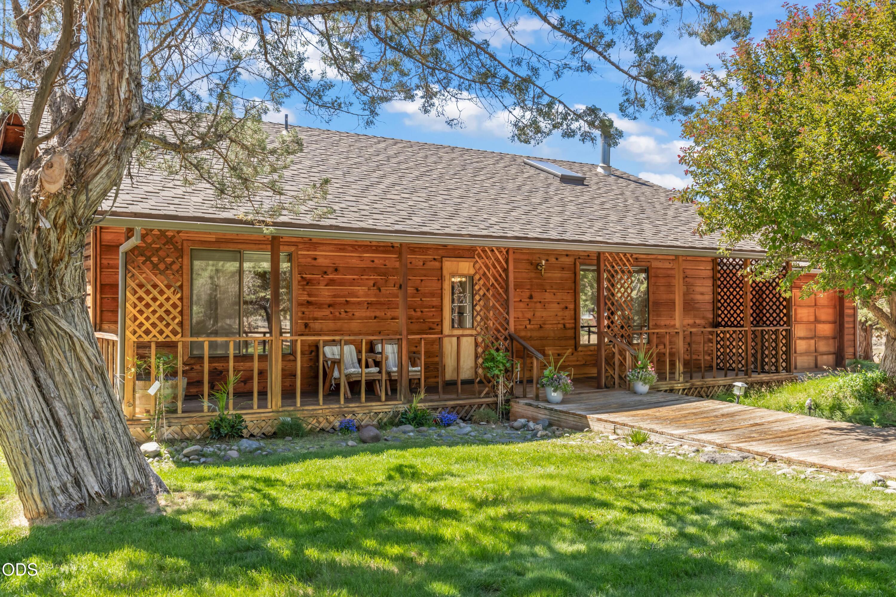 64543 McGrath Road Bend, OR 97701 - Photo 1 of 24