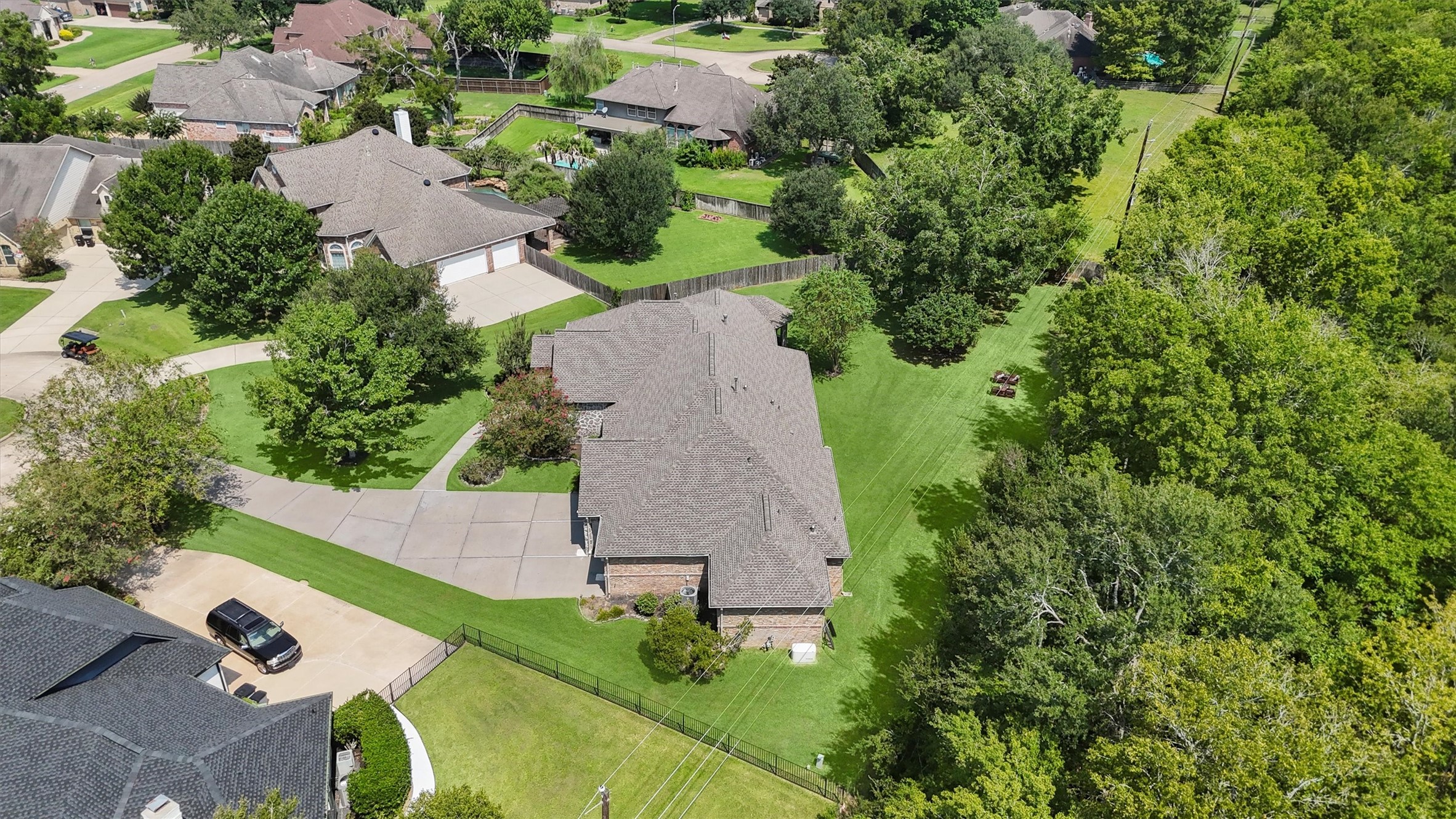 4102 Worthing Drive Fulshear, TX 77441 - Photo 25 of 30 an aerial view of a house with yard