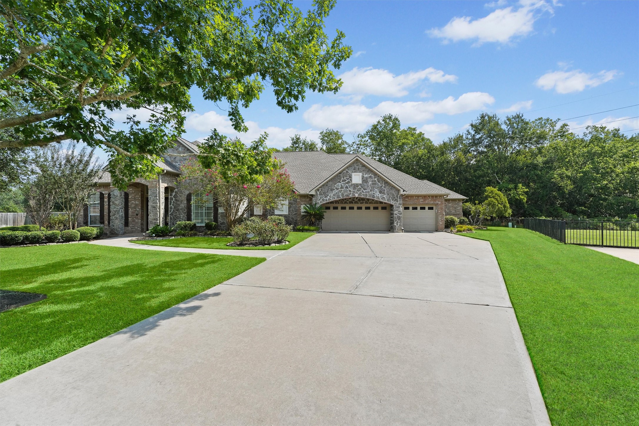 4102 Worthing Drive Fulshear, TX 77441 - Photo 3 of 30 a front view of a house with a yard