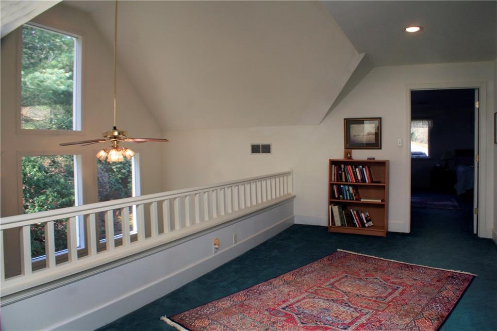 874 Field Club Road Pittsburgh, PA 15238 - Photo 11 of 24 Gallery Image 11