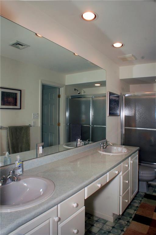 874 Field Club Road Pittsburgh, PA 15238 - Photo 13 of 24 Gallery Image 13