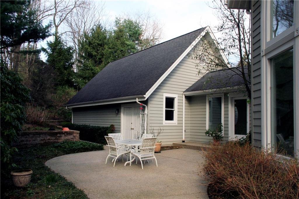 874 Field Club Road Pittsburgh, PA 15238 - Photo 23 of 24 Gallery Image 23