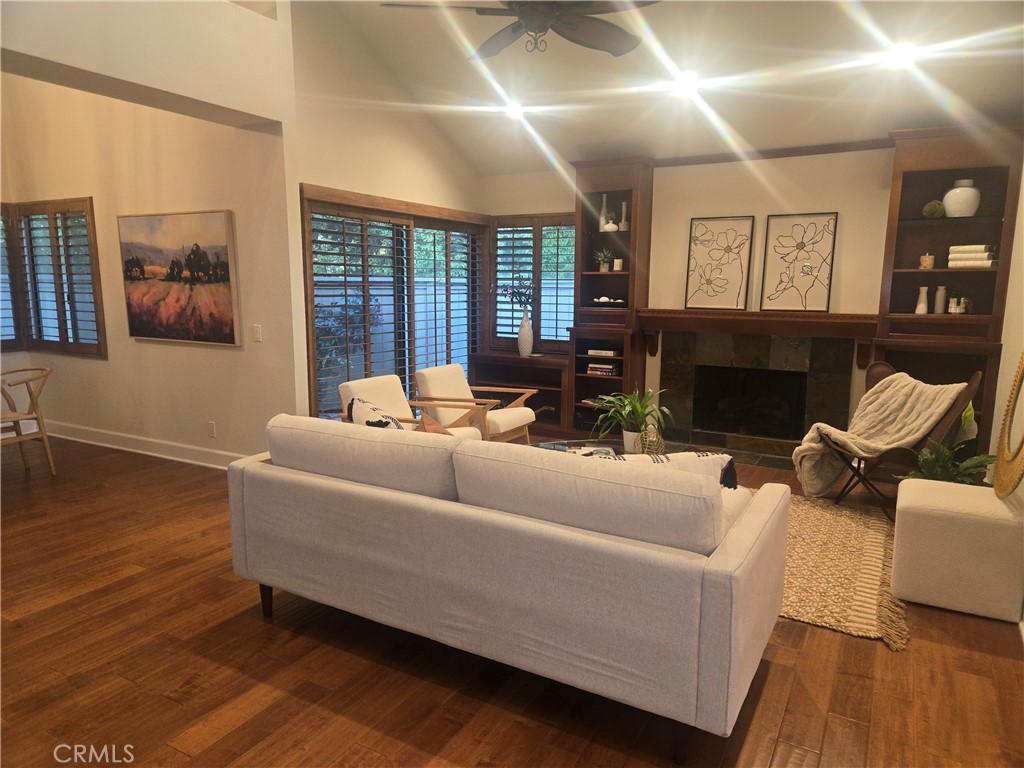 57 Pinewood Irvine, CA 92604 - Photo 9 of 39 and so inviting...a place to gather