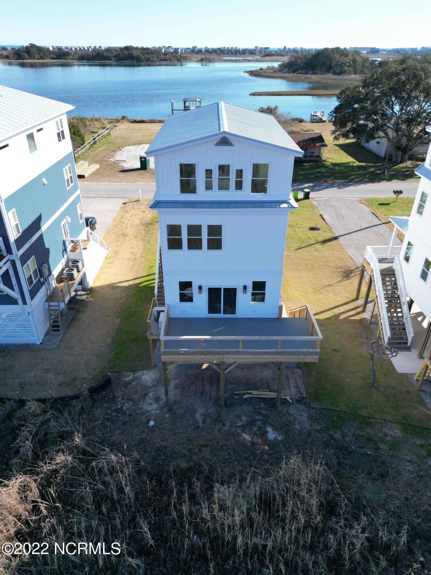 475 Atkinson Point Road Surf City, NC 28445 - Photo 32 of 41 deck above 2