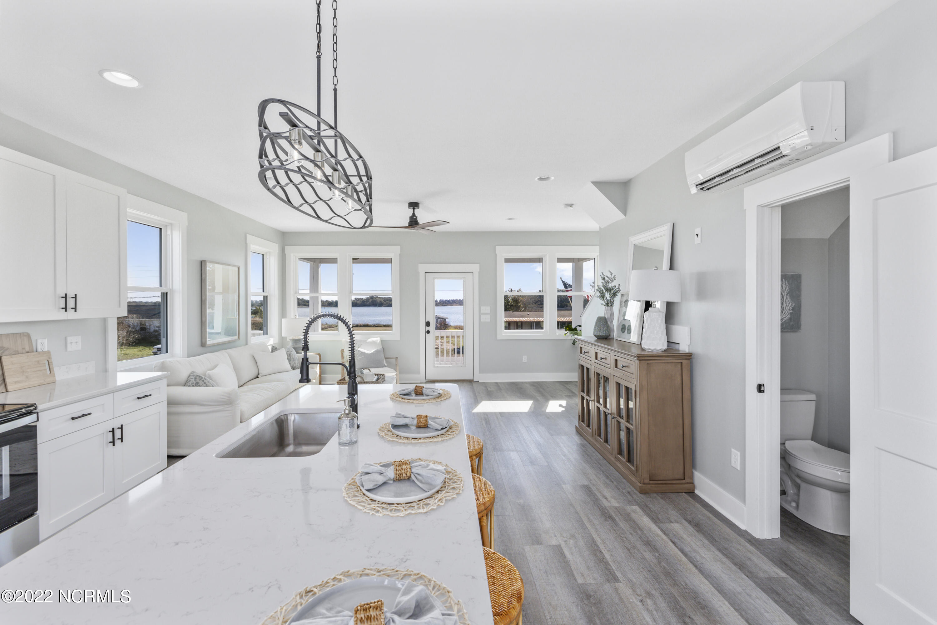 475 Atkinson Point Road Surf City, NC 28445 - Photo 9 of 41 kitchen