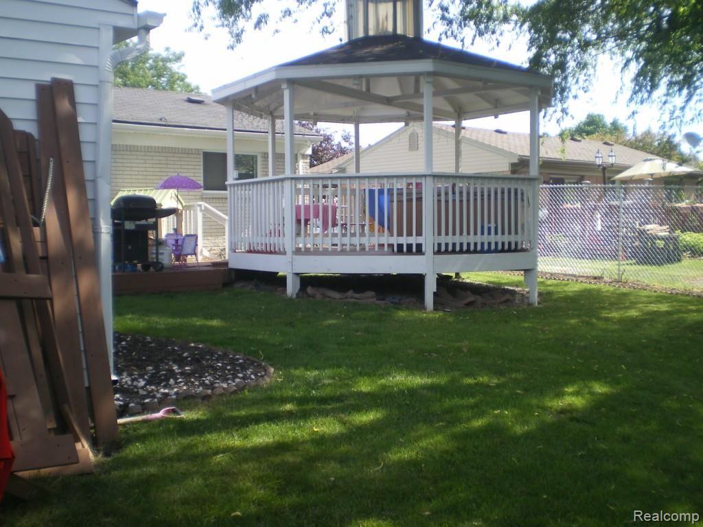 23921 Cedar Ridge Drive Romulus, MI 48174 - Photo 20 of 20 IMGP0006.jpg