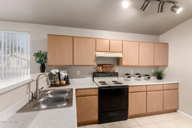 $335,000 | 1752 West Renaissance Avenue, Apache Junction, AZ 85120