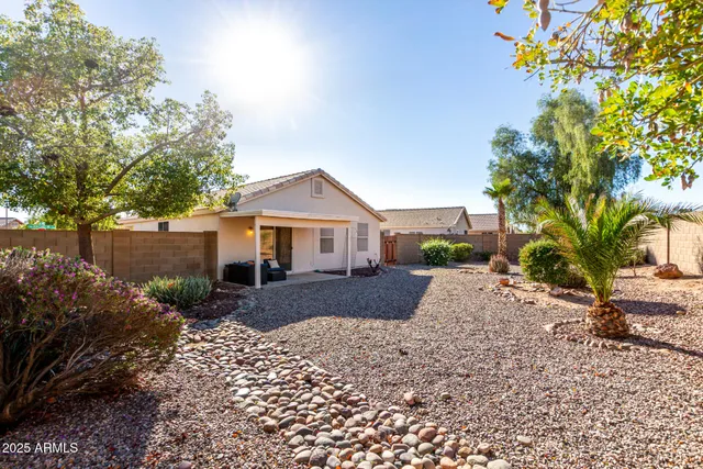 $335,000 | 1752 West Renaissance Avenue, Apache Junction, AZ 85120