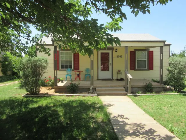 $1,495 | 1302 Marshall Street, Abilene, TX 79605