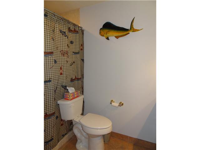 446 Robalo Court Stuart, FL 34996 - Photo 15 of 24 Gallery Image 15