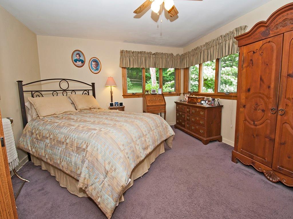 120 Lakeside Road Fox Chapel, PA 15238 - Photo 18 of 25 Gallery Image 18