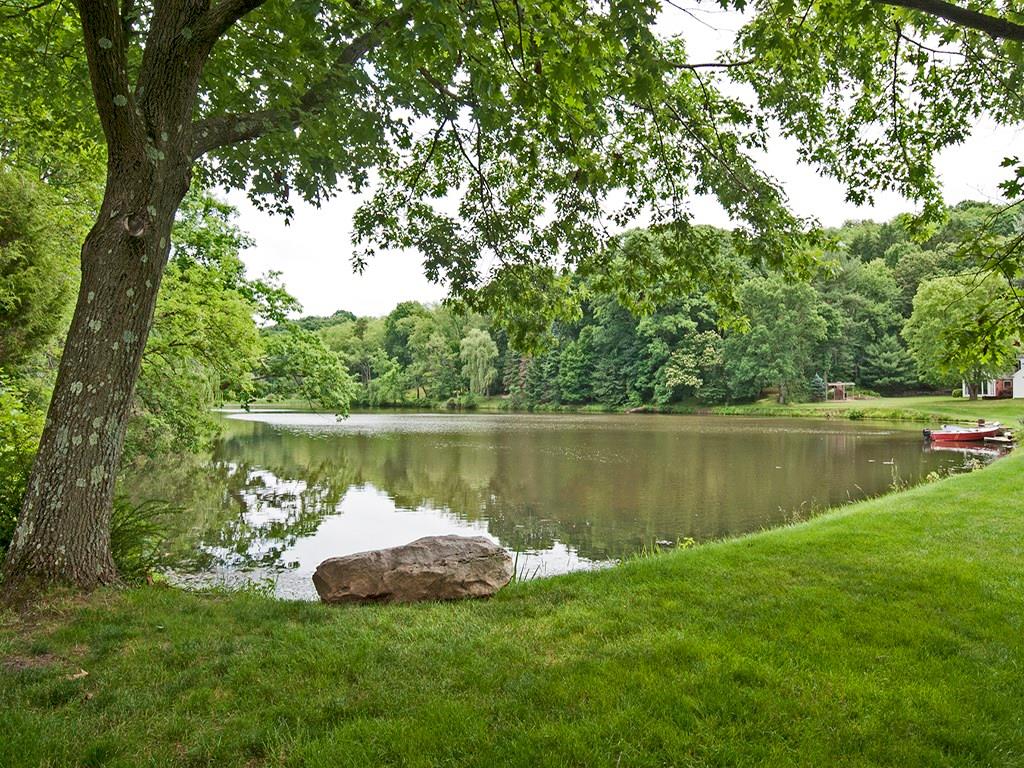 120 Lakeside Road Fox Chapel, PA 15238 - Photo 5 of 25 Gallery Image 5
