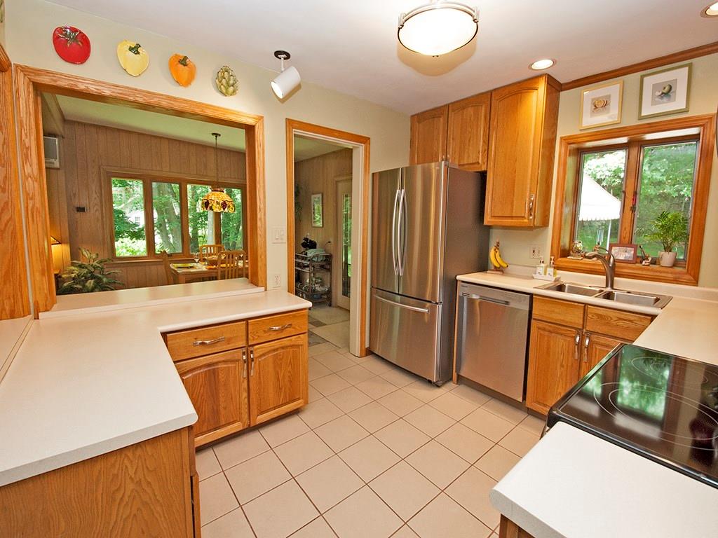 120 Lakeside Road Fox Chapel, PA 15238 - Photo 8 of 25 Gallery Image 8