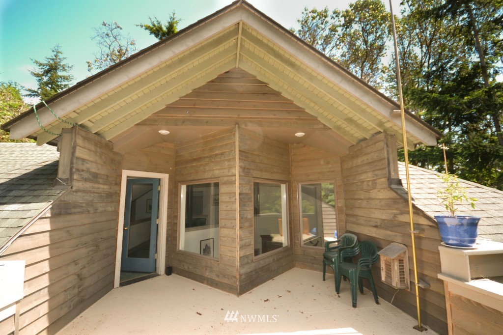 42 Thunder Road Port Townsend, WA 98368 - Photo 12 of 23 Gallery Image 12
