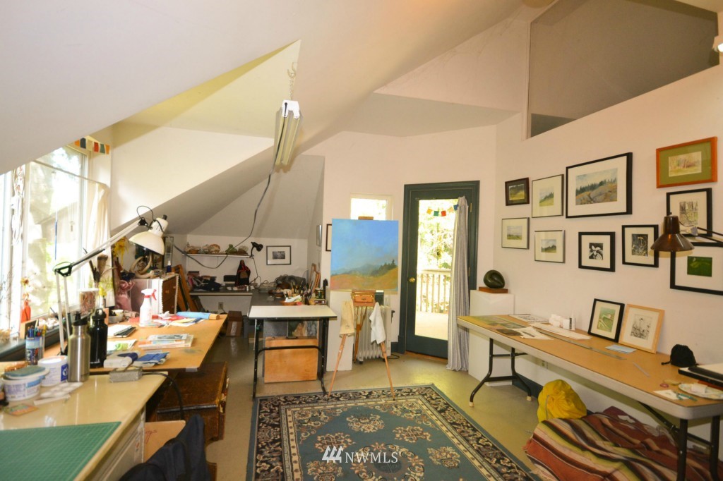 42 Thunder Road Port Townsend, WA 98368 - Photo 16 of 23 Gallery Image 16