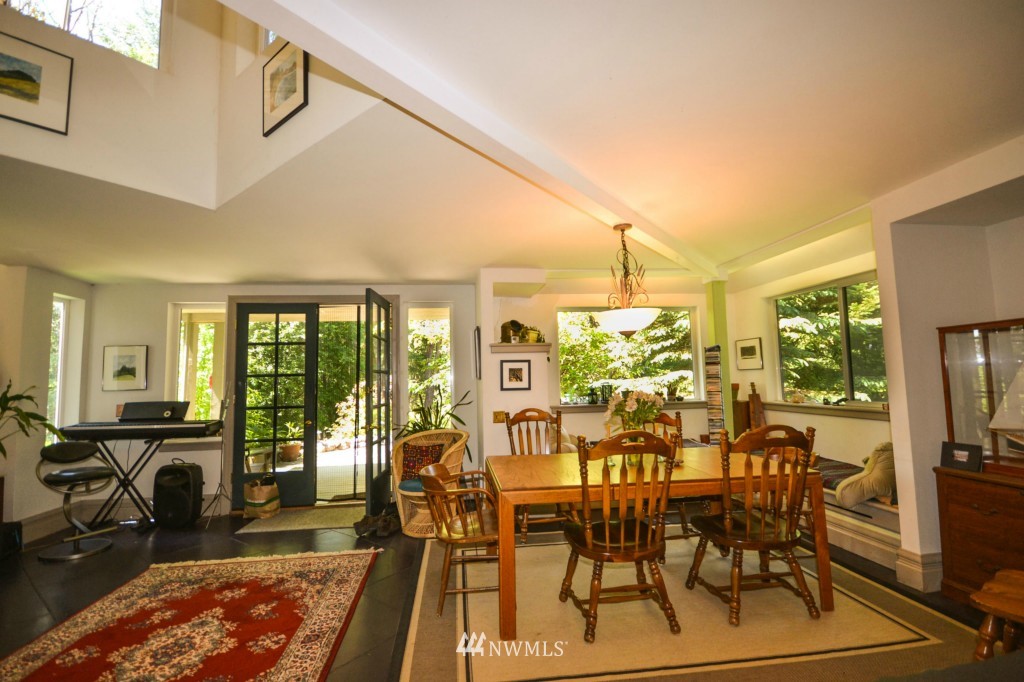 42 Thunder Road Port Townsend, WA 98368 - Photo 8 of 23 Gallery Image 8