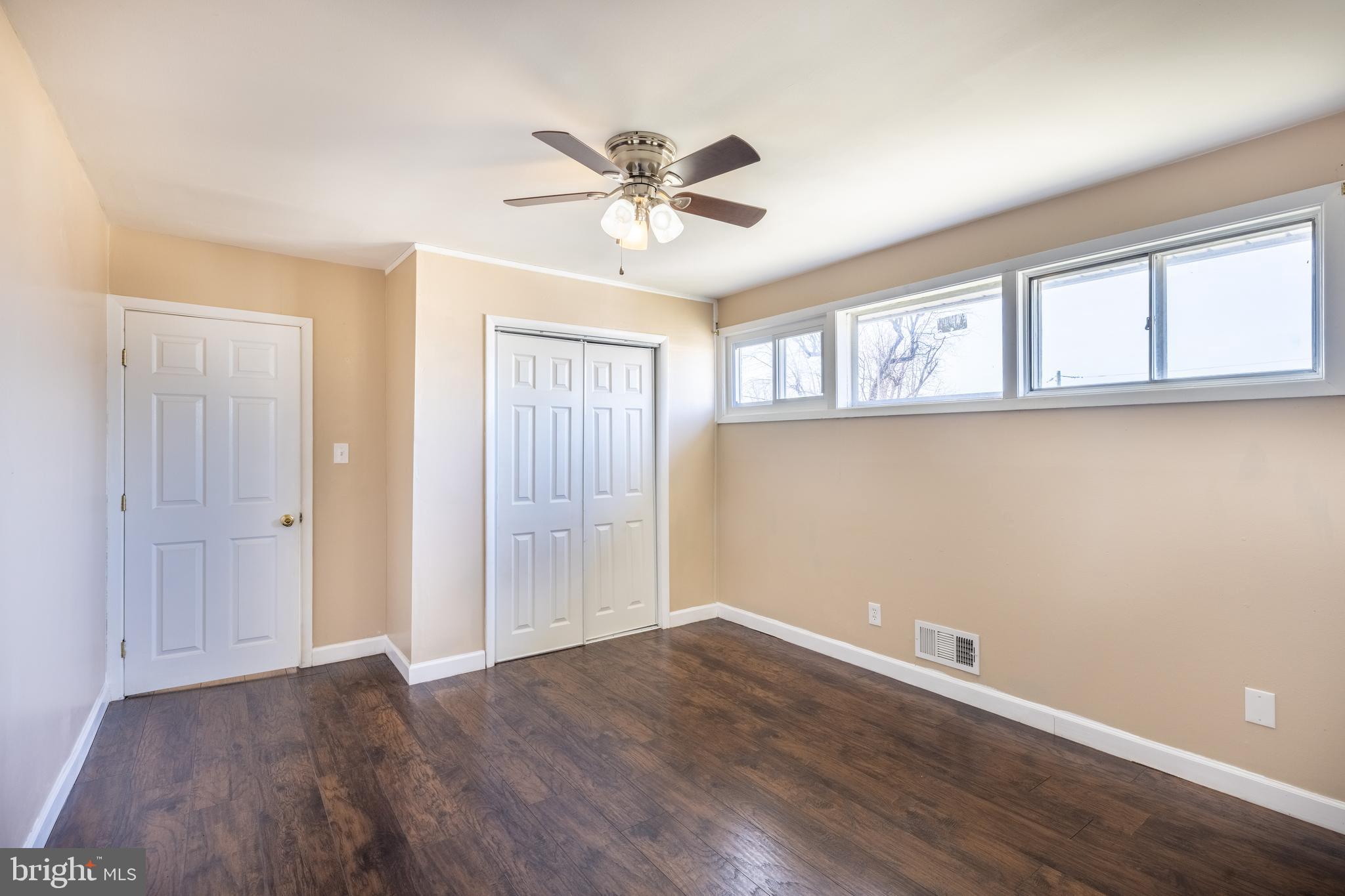 6221 Golden Ring Road Rosedale, MD 21237 - Photo 15 of 46
