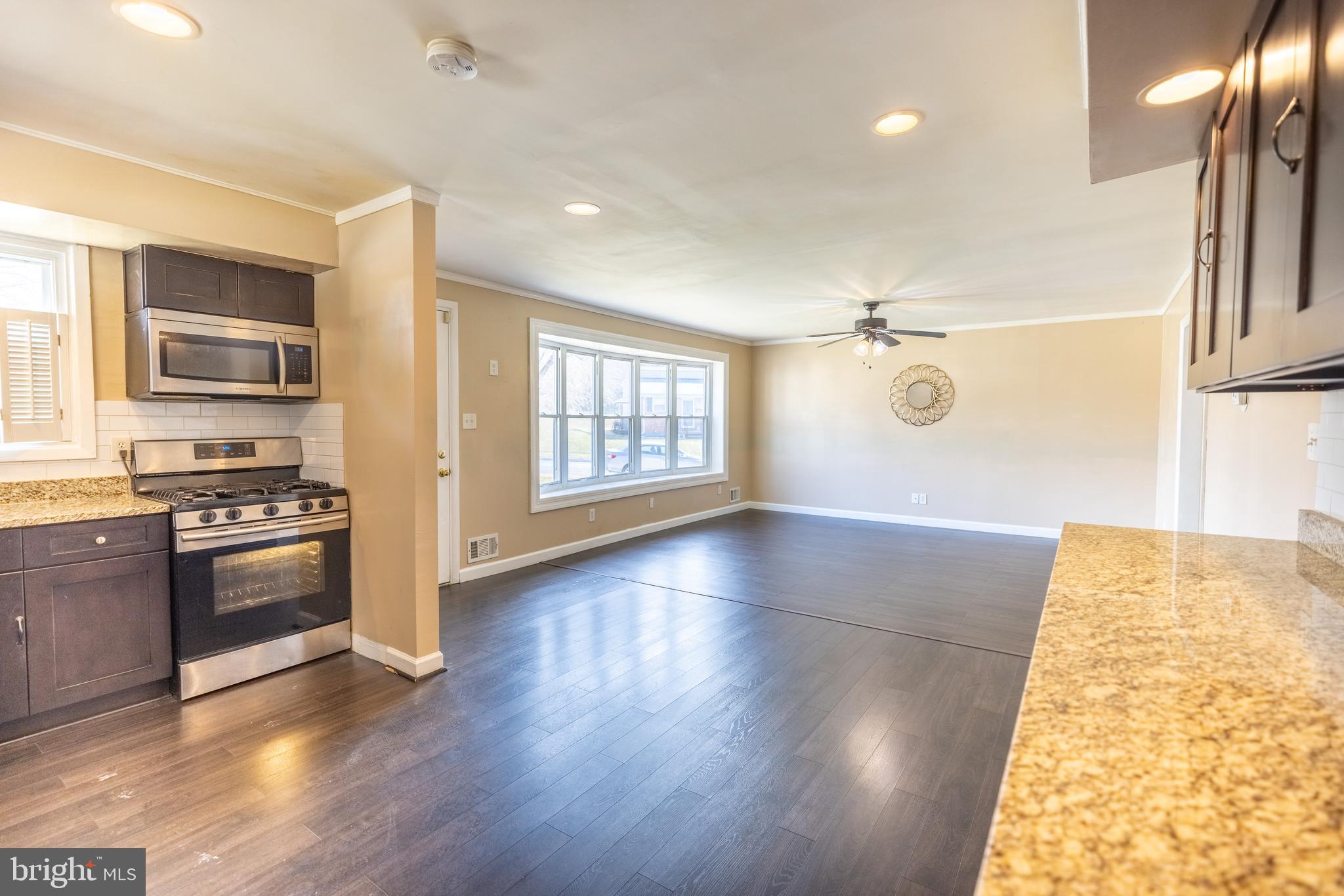 6221 Golden Ring Road Rosedale, MD 21237 - Photo 2 of 46