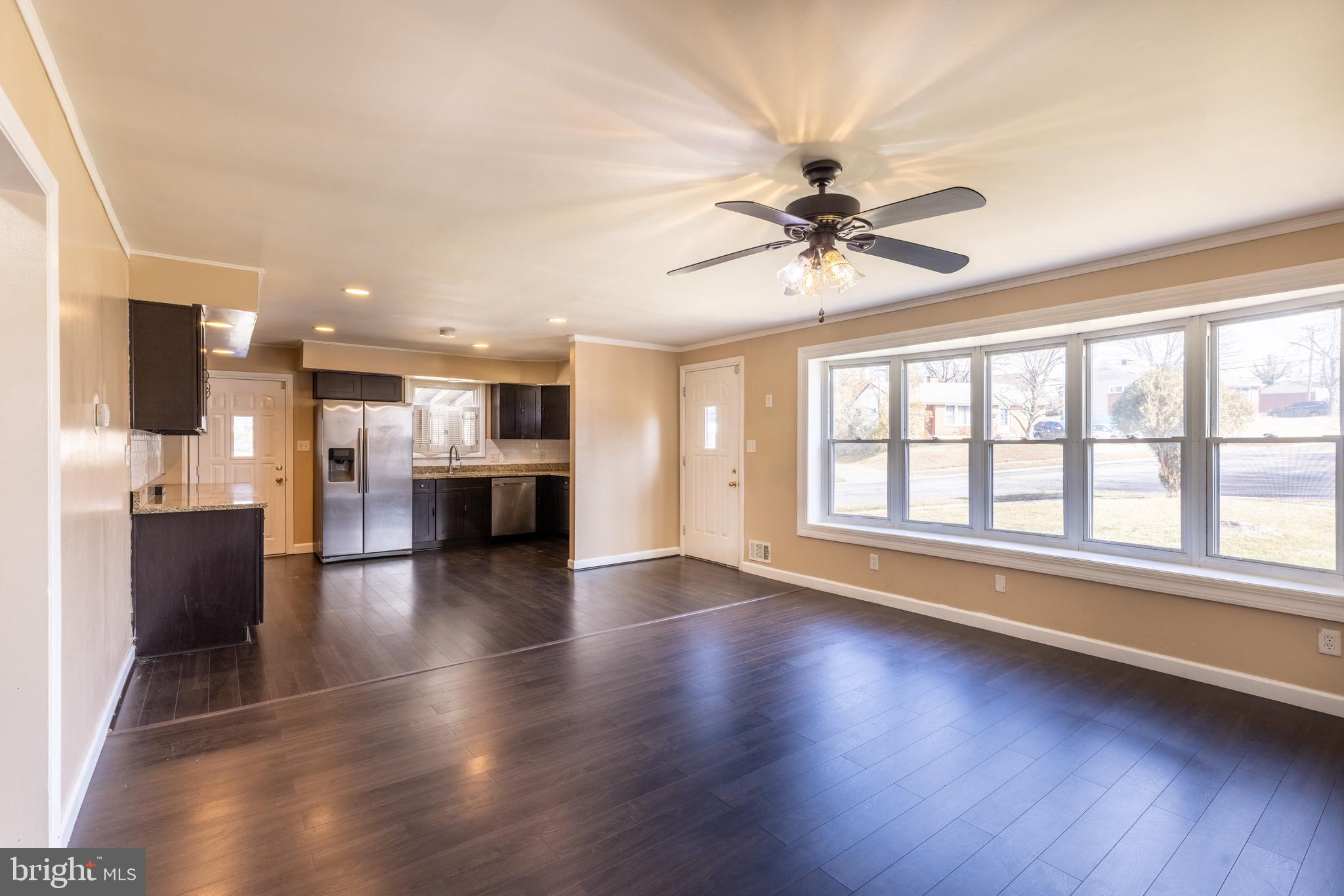 6221 Golden Ring Road Rosedale, MD 21237 - Photo 6 of 46