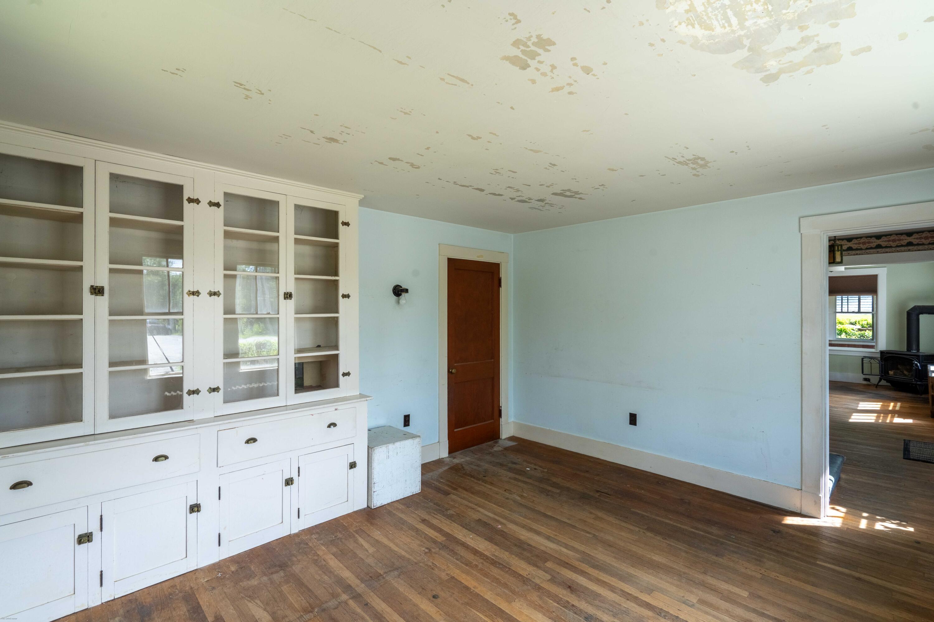 24 Pine Street Ellsworth, ME 04605 - Photo 19 of 31 Den 2