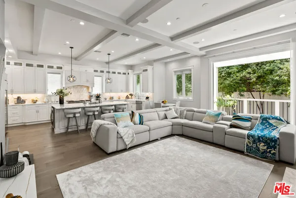 $6,500,000 | 592 30th Street, Manhattan Beach, CA 90266