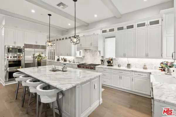 $6,500,000 | 592 30th Street, Manhattan Beach, CA 90266