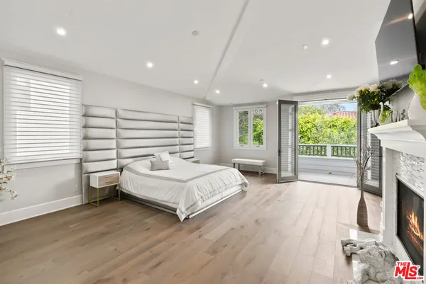 $6,500,000 | 592 30th Street, Manhattan Beach, CA 90266