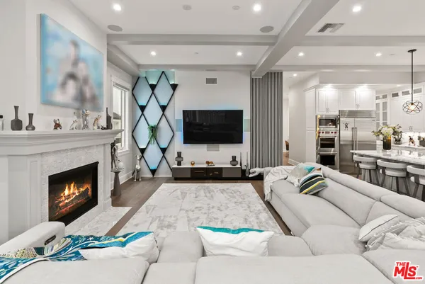 $6,500,000 | 592 30th Street, Manhattan Beach, CA 90266