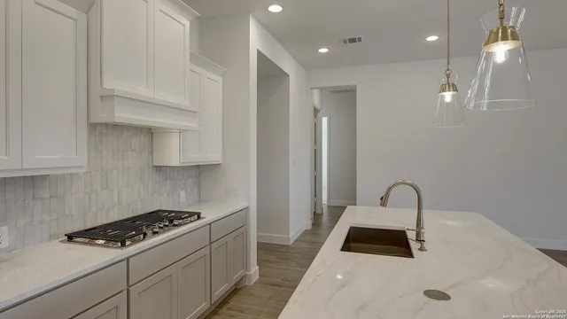 $624,900 | 150 Olmos Creek, Boerne, TX 78006