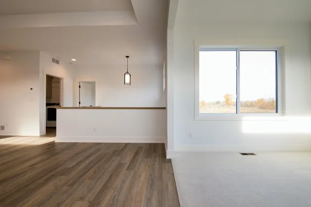 $412,900 | 6439 Railbridge Court Southeast, Unit 23, Caledonia, MI 49316