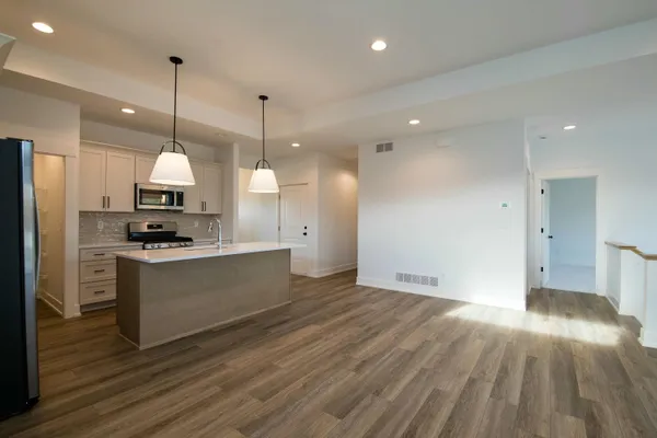 $412,900 | 6439 Railbridge Court Southeast, Unit 23, Caledonia, MI 49316