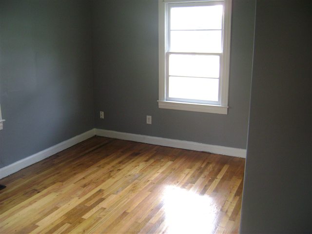 1007 Jones Avenue Seneca, SC 29678 - Photo 5 of 5 Gallery Image 5