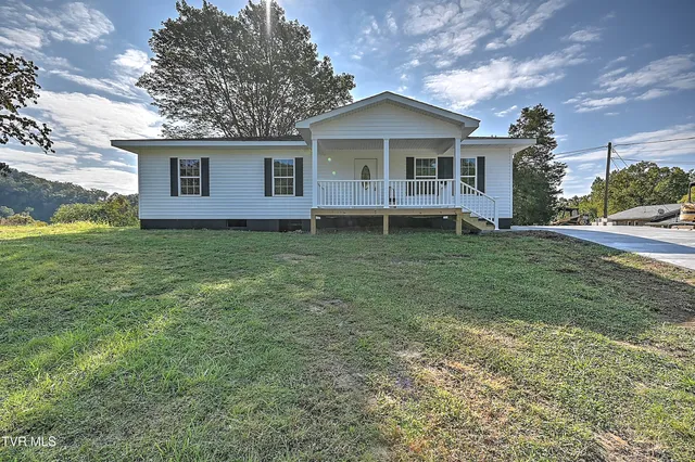 $259,900 | 79 Dorado Bottom Road, Castlewood, VA 24224