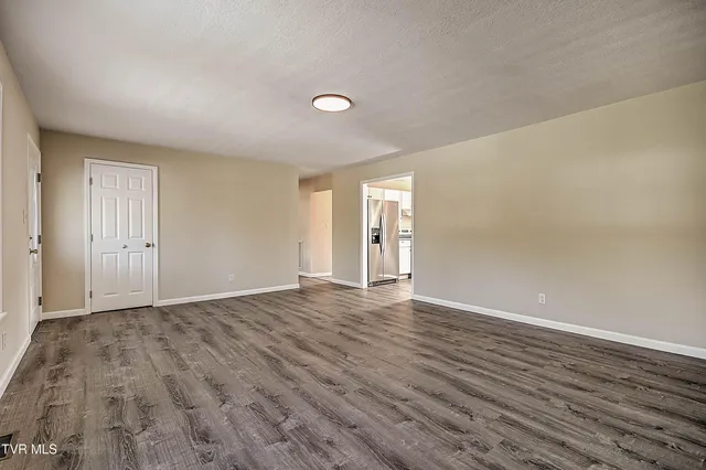 $259,900 | 79 Dorado Bottom Road, Castlewood, VA 24224