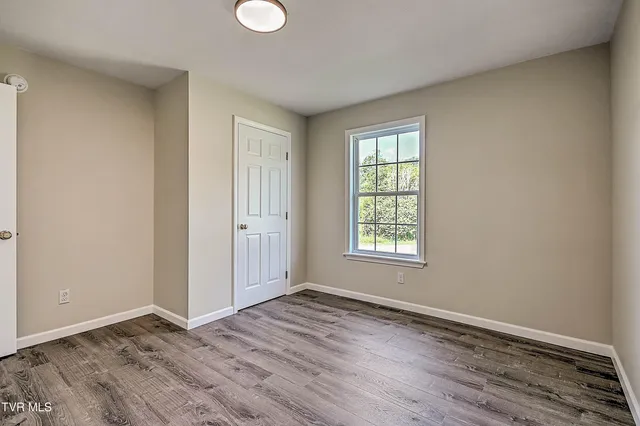 $259,900 | 79 Dorado Bottom Road, Castlewood, VA 24224