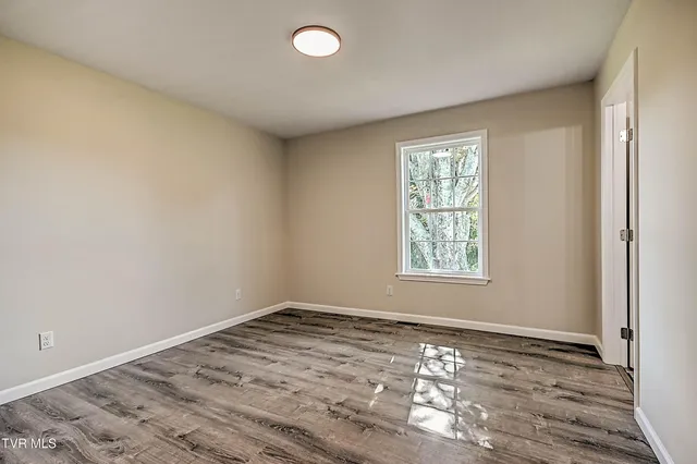 $259,900 | 79 Dorado Bottom Road, Castlewood, VA 24224