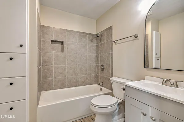 $249,900 | 79 Dorado Bottom Road, Castlewood, VA 24224