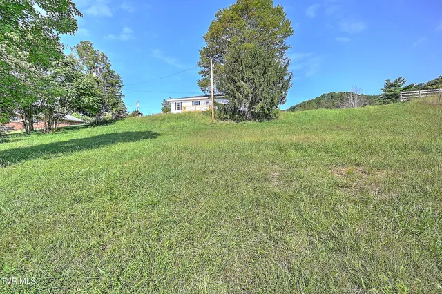 $259,900 | 79 Dorado Bottom Road, Castlewood, VA 24224