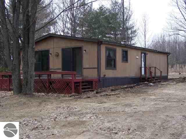 4941 North 27 Road Mesick, MI 49668 - Photo 1 of 6 1688695.JPG