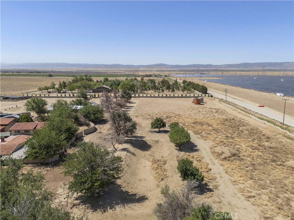 15374 Gaskell Road Rosamond, CA 93560 - Photo 9 of 74 a view of lake view and mountain view