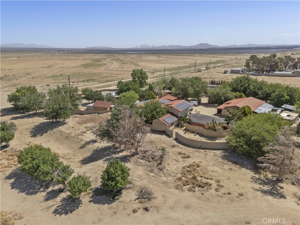 15374 Gaskell Road Rosamond, CA 93560 - Photo 10 of 74 a view of lake with mountain