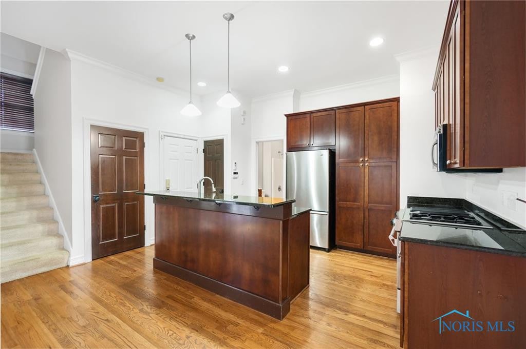 2233 Cheltenham Road Toledo, OH 43606 - Photo 10 of 43 Gallery Image 10