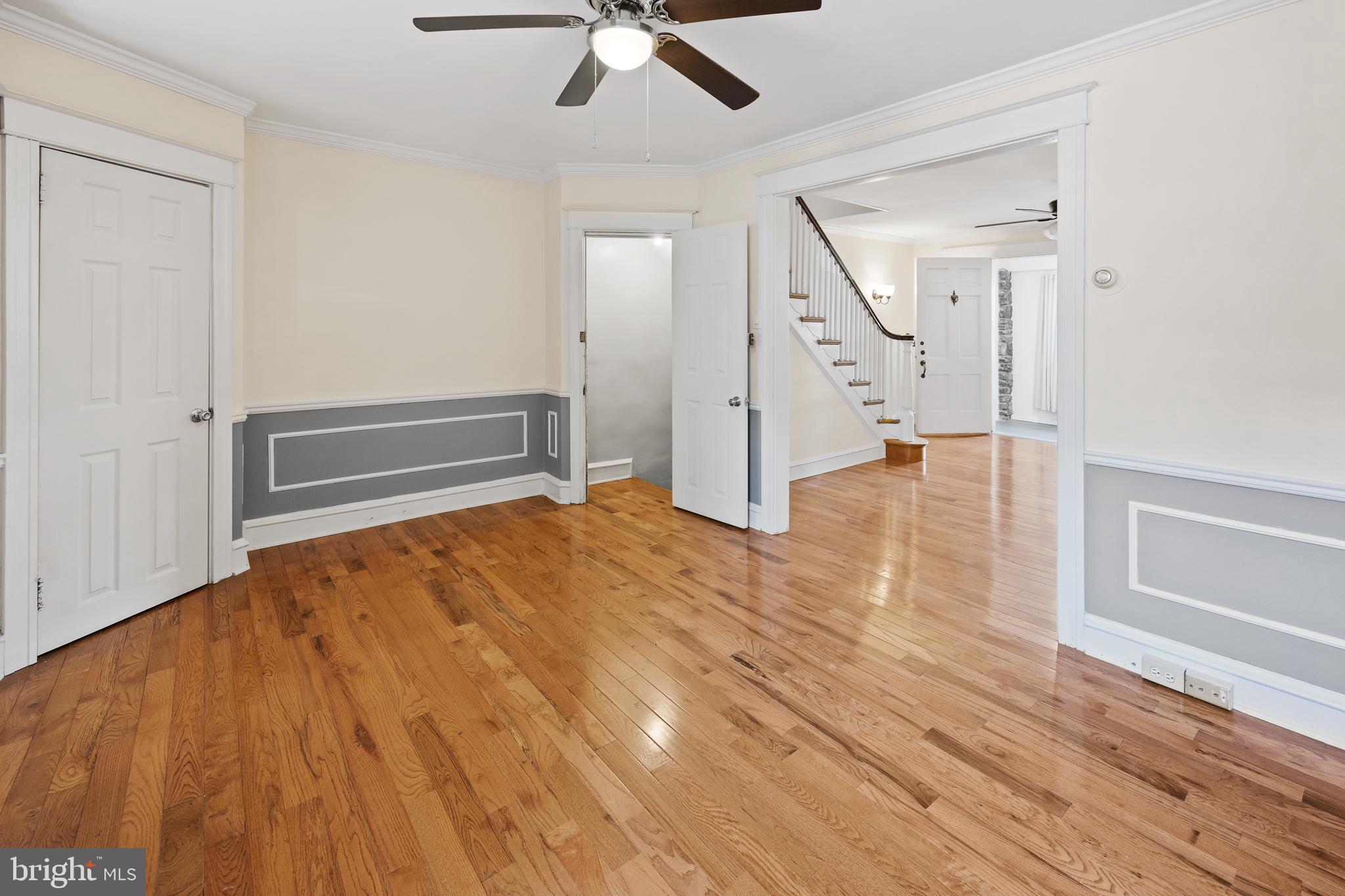 7272 Calvin Road Upper Darby, PA 19082 - Photo 12 of 32