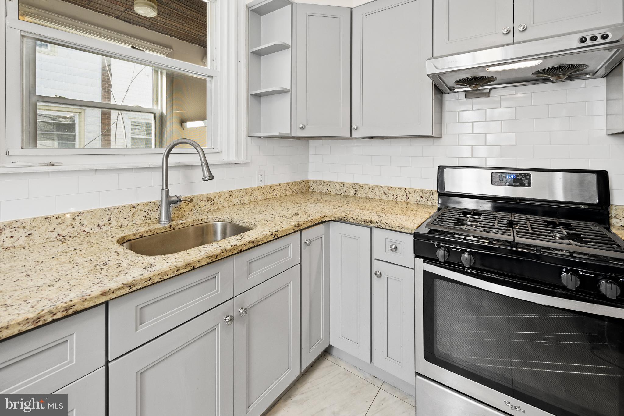 7272 Calvin Road Upper Darby, PA 19082 - Photo 14 of 32