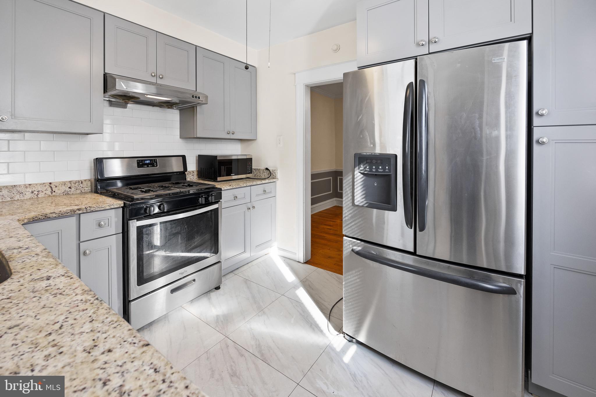 7272 Calvin Road Upper Darby, PA 19082 - Photo 16 of 32